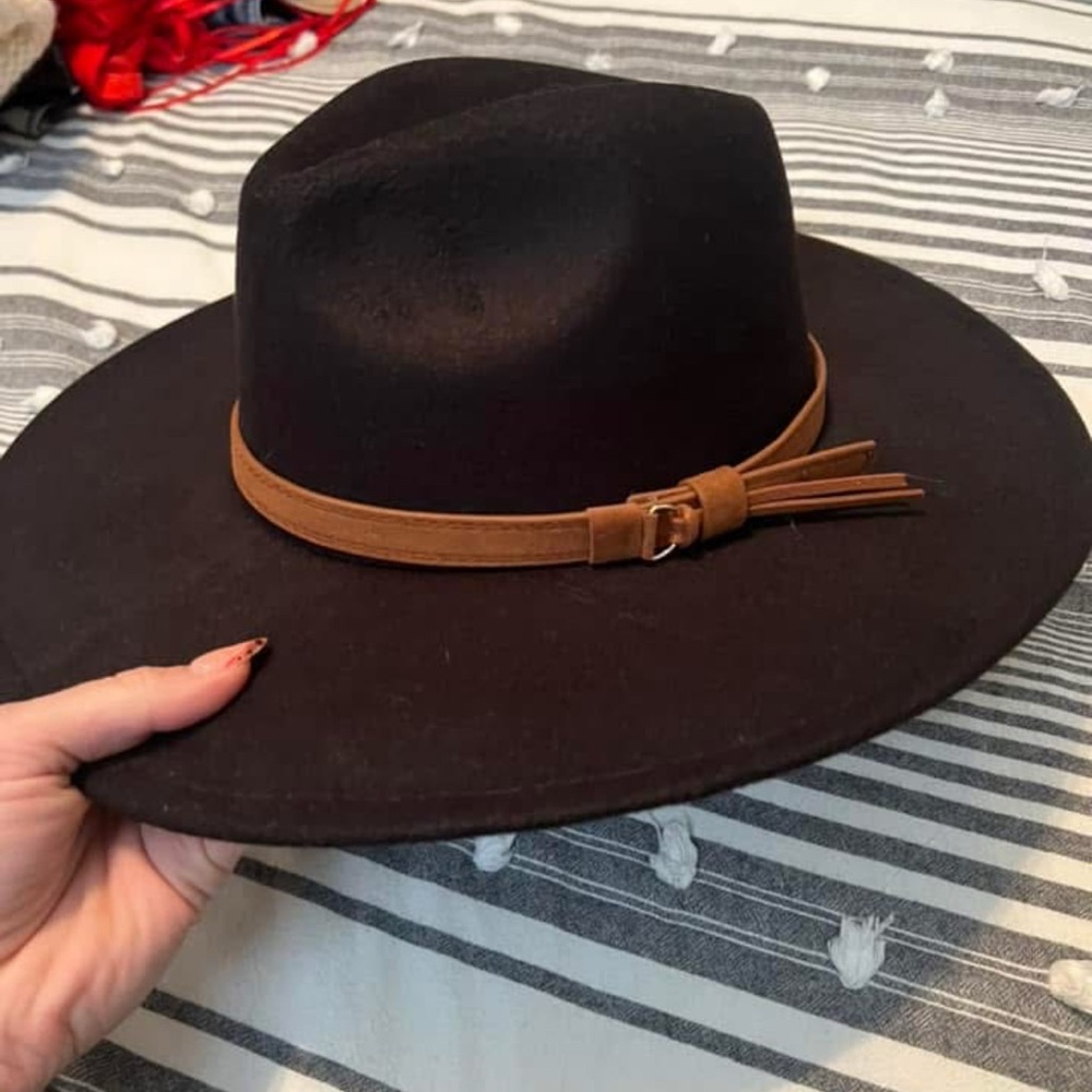 Stylish Black Hat with Brown Band